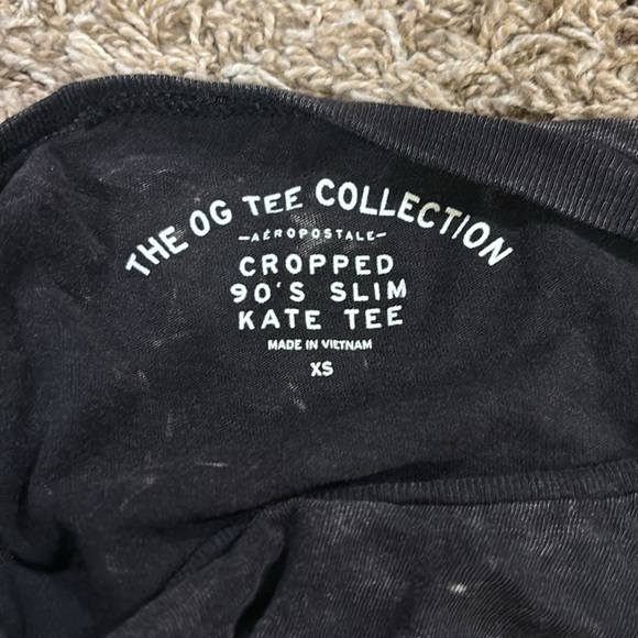 black cropped tshirt - Picture 2 of 2